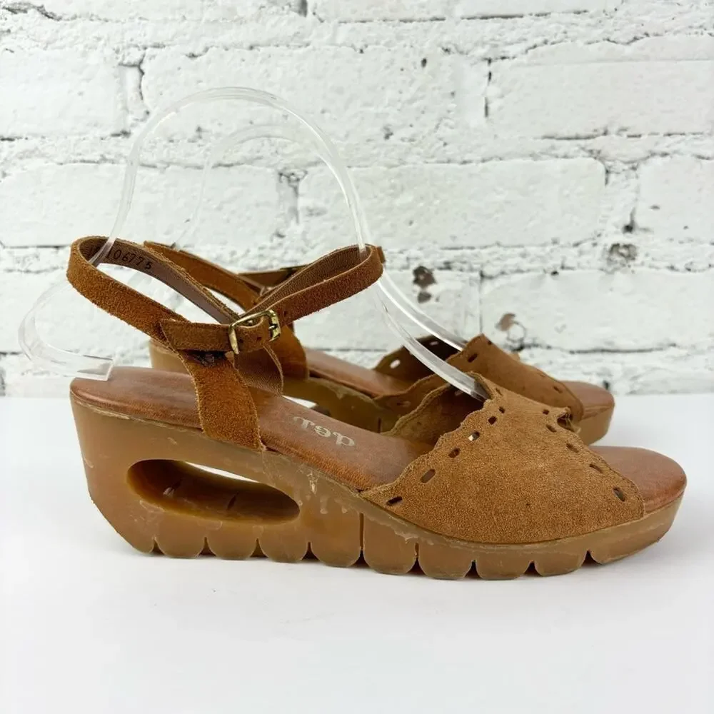 Vintage Debi Jo Gum Wedge Sandals